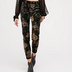 Free People Lennon floral velvet skinny pants